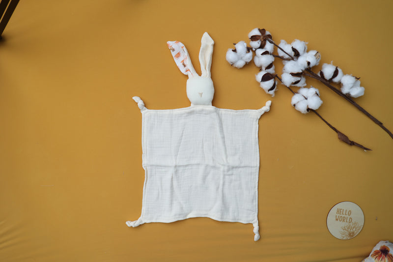 Soft muslin lovey toy