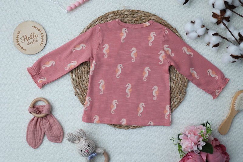 Lightweight cotton T-shirts for girls