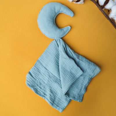 Soft muslin lovey toy