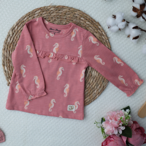 Lightweight cotton T-shirts for girls