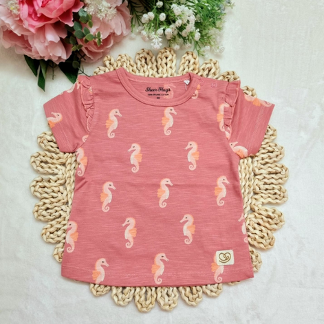 Lightweight cotton T-shirts for girls