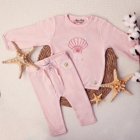 Lightweight cotton T-shirts for girls