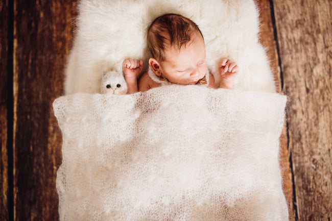 The Ultimate Guide to Organic Baby Bodysuits and Swaddle Blankets in Dubai